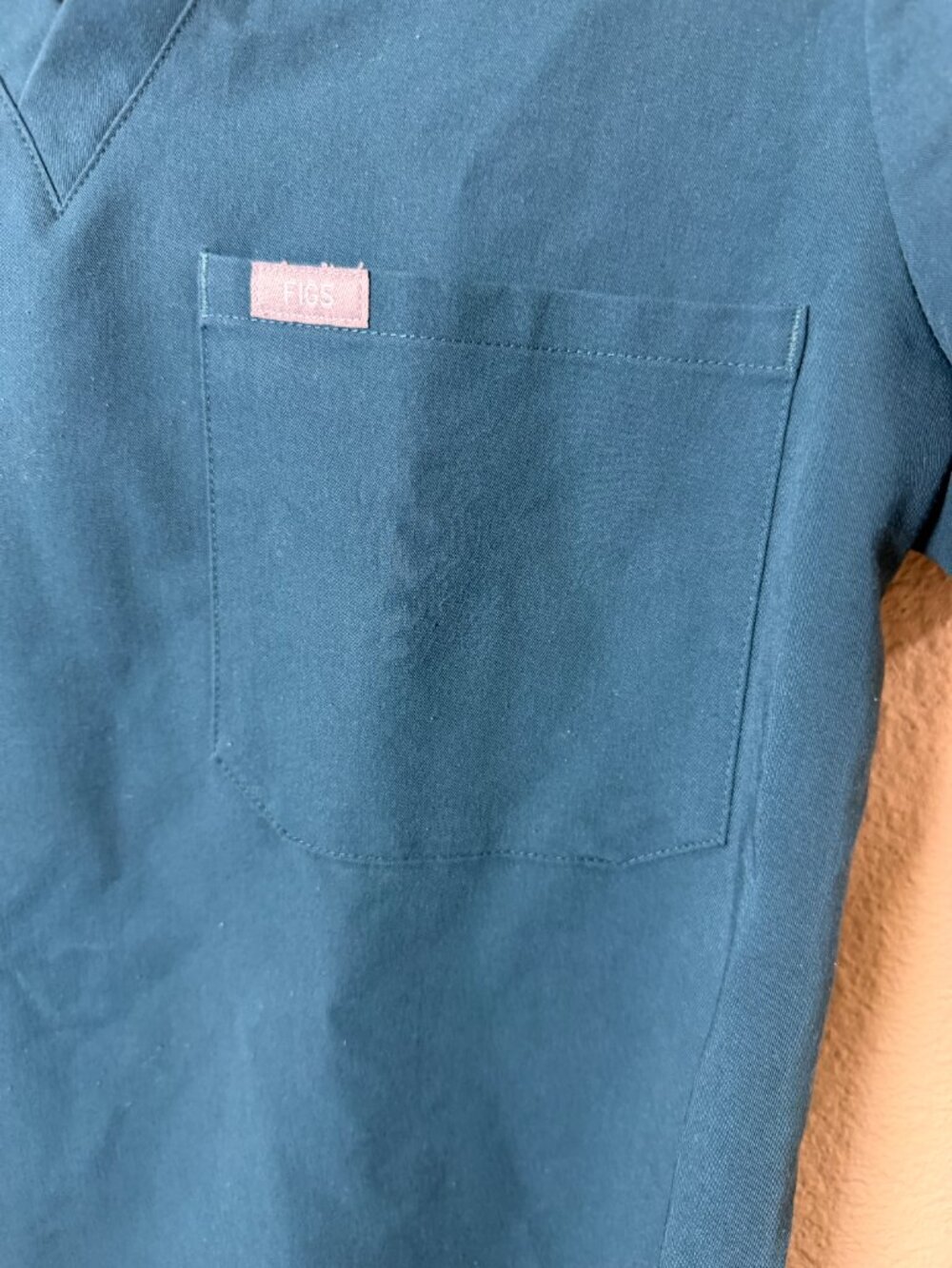 FIGS Catarina One Pocket Scrubs Top Teal Size Small - Picture 2 of 6